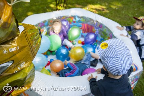 Еще одна страничка из жизни нашей семьи. 2 годика!