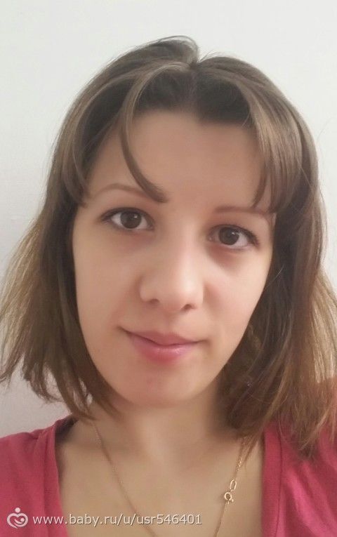 советуйте. по поводу челки и тату ада бровей