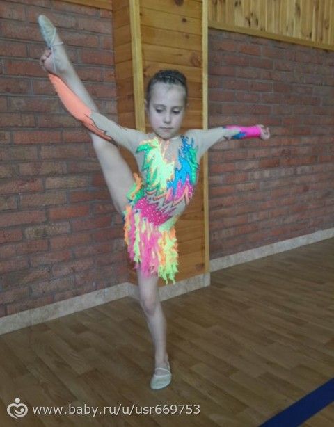 Девочки, какие бы обстоятельства и переживания в жизни у вас не были, никогда не сомневайтесь, верьте.