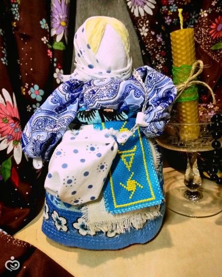 Немного работ. Обережные Куклы, вышивка, свечи.