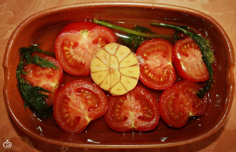 Чай+мёд+помидоры = вкусные солёные помидоры? а почему бы и нет!) Чай+мёд+помидоры = вкусные солёные помидоры? а почему бы и нет!)