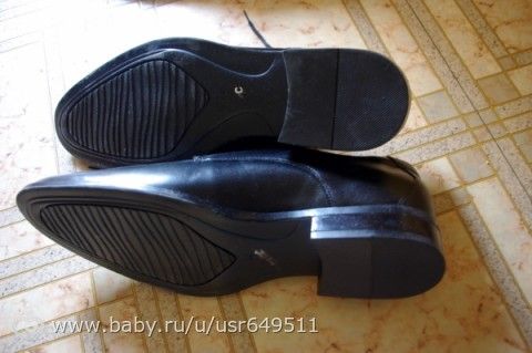 Отдам мужские туфли 43 и 44 р-р.