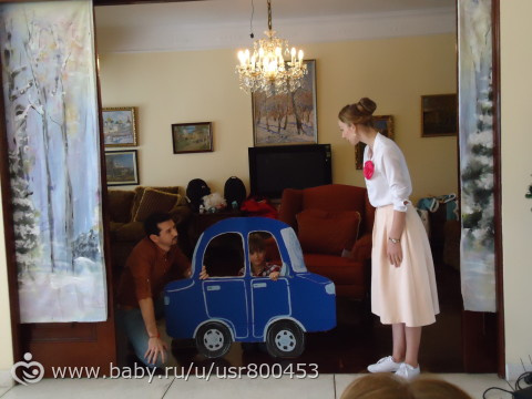 Наш первый новогодний утренник и адвент-календарь (день 28, последний)