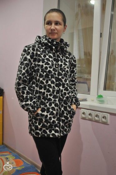 Давно не показывалась. Шитье.