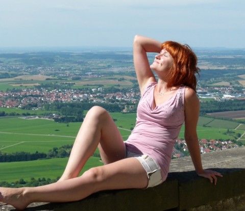 Верьте в себя! Реальны только те стены, которые мы строим для себя сами.
