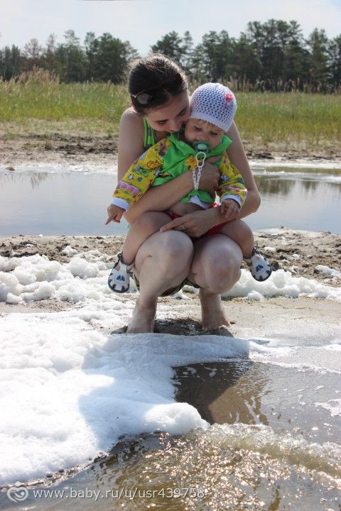 Фото с поездки на Горькое)) Доча накупалась)))