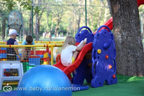 Наш отпуск в Ейске. Часть четвертая. Подружки))
