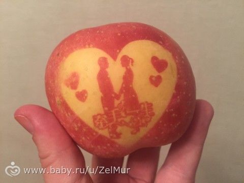 Сегодня нашей Вареньке исполнилось целых 2 годика!!!)))