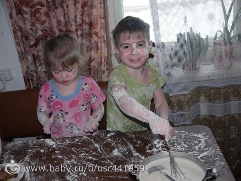 трое погодок ( 1г3мес)
