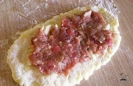 Картофельные РУЛЕТИКИ С МЯСОМ.Ингредиенты:-Картофель Картофельные РУЛЕТИКИ С МЯСОМ.Ингредиенты:-Картофель