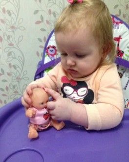 Проект 365 дней. День 4. Новый стульчик,догонялки и мыльные пузыри Проект 365 дней. День 4. Новый стульчик,догонялки и мыльные пузыри