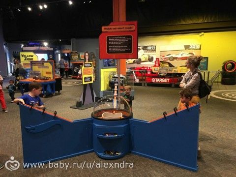 Детский музей. Выставка Hot Wheels.