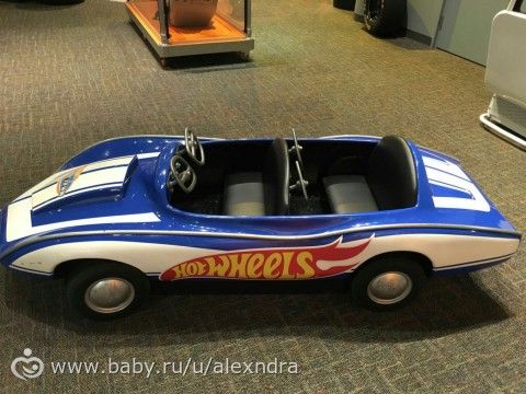 Детский музей. Выставка Hot Wheels.