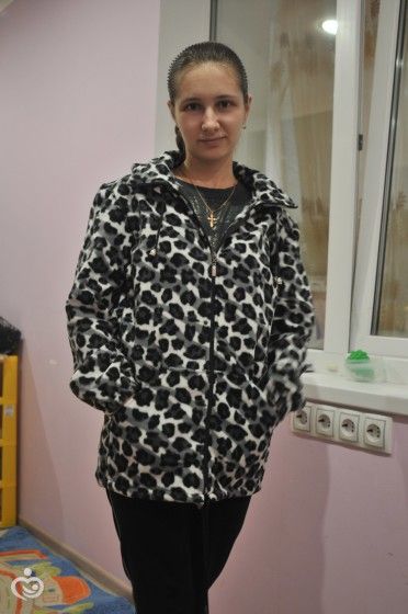 Давно не показывалась. Шитье.